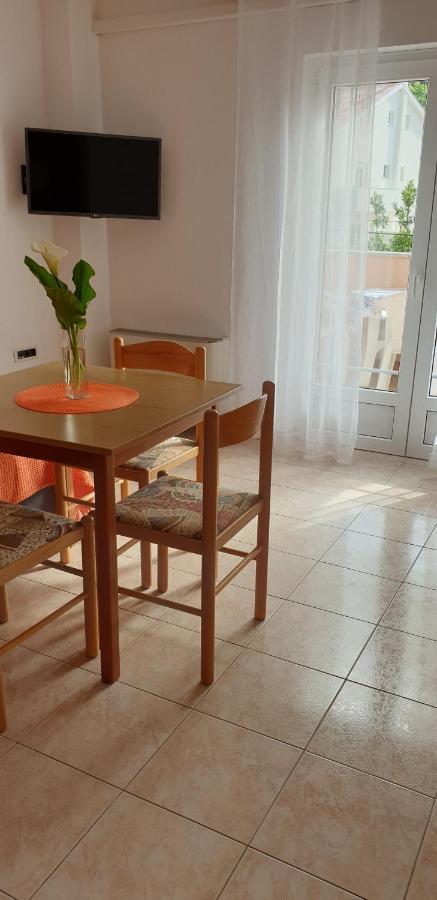 Apartments Ivanovski 拉布 外观 照片