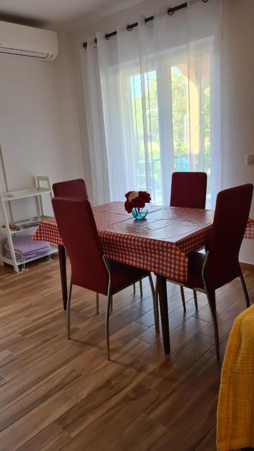 Apartments Ivanovski 拉布 外观 照片
