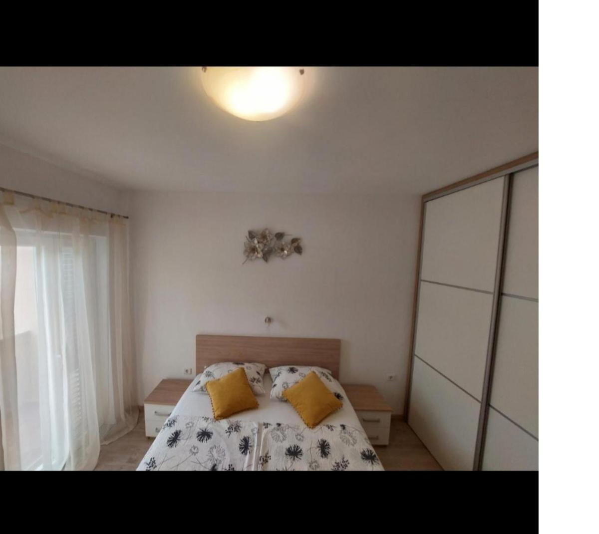 Apartments Ivanovski 拉布 外观 照片